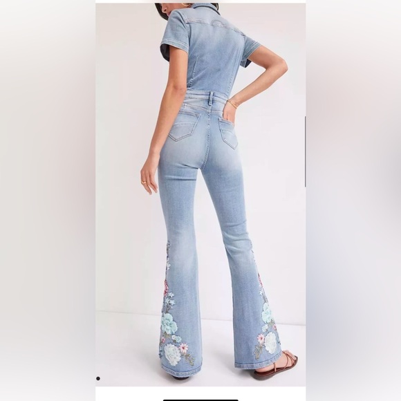 Free People Driftwood Embroidered Denim Jumpsuit Floral Pockets Slim Flare Blue - Picture 4 of 6